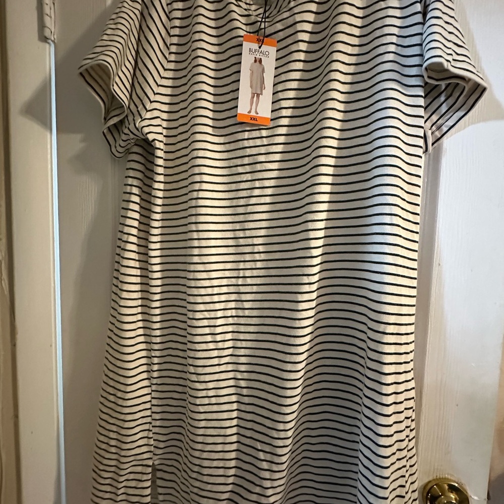New with tags casual plus size dress